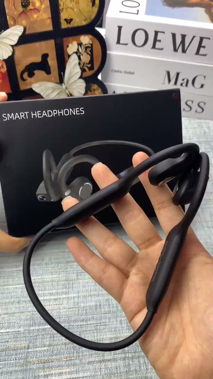 Adventure‑Ready Headset