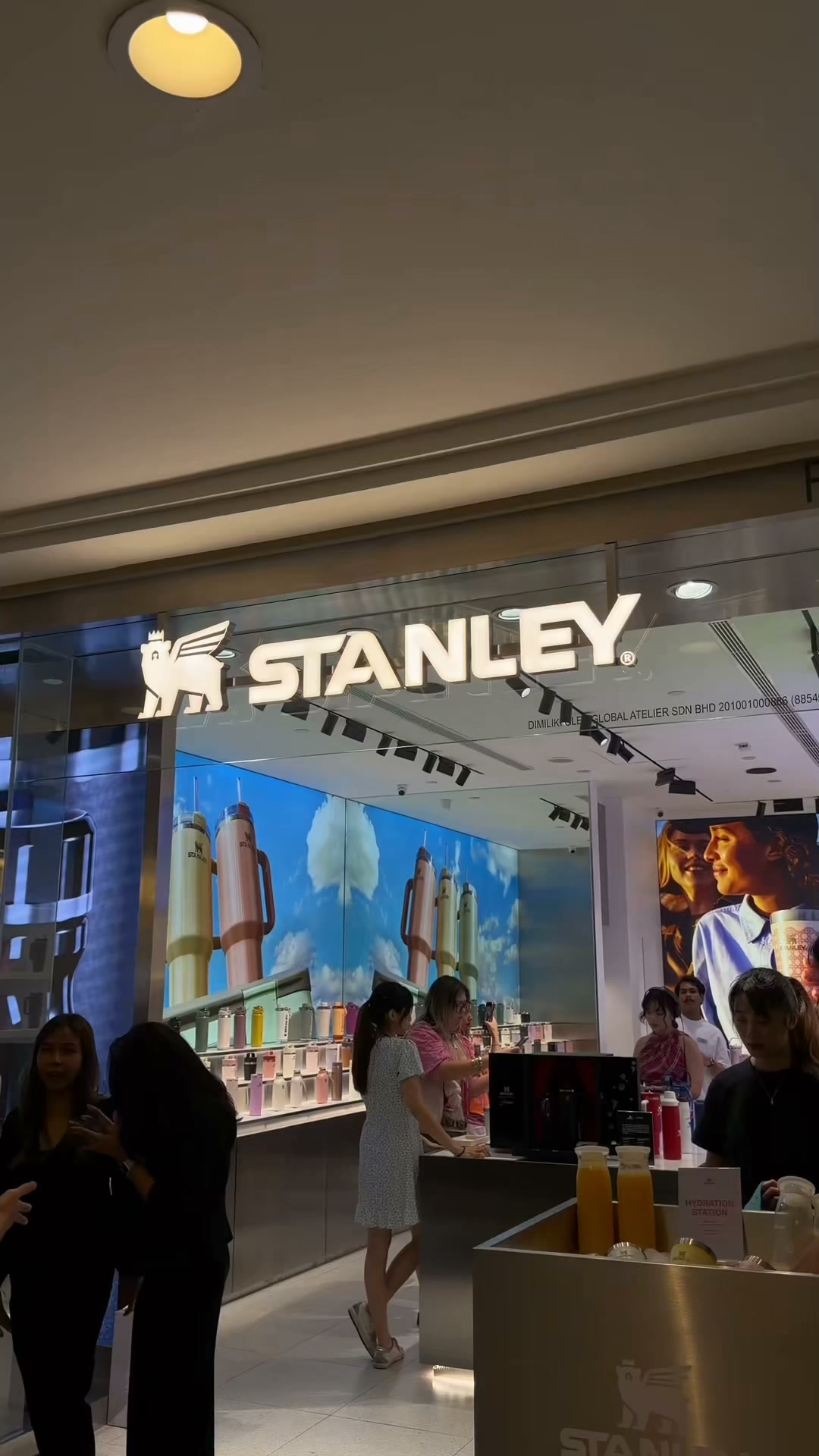 Built for Life – 60% Off Stanley‘s Legendary Drinkware