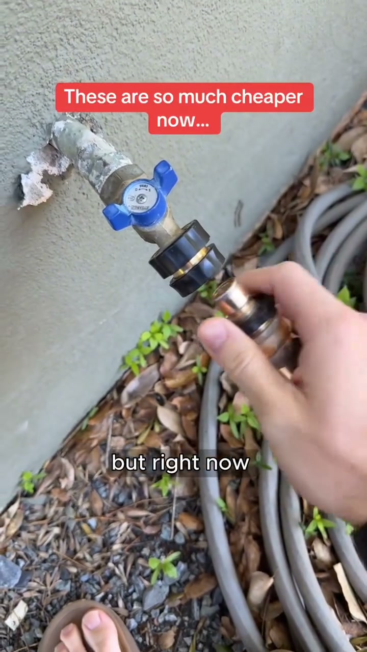 Garden Hose Quick Connector