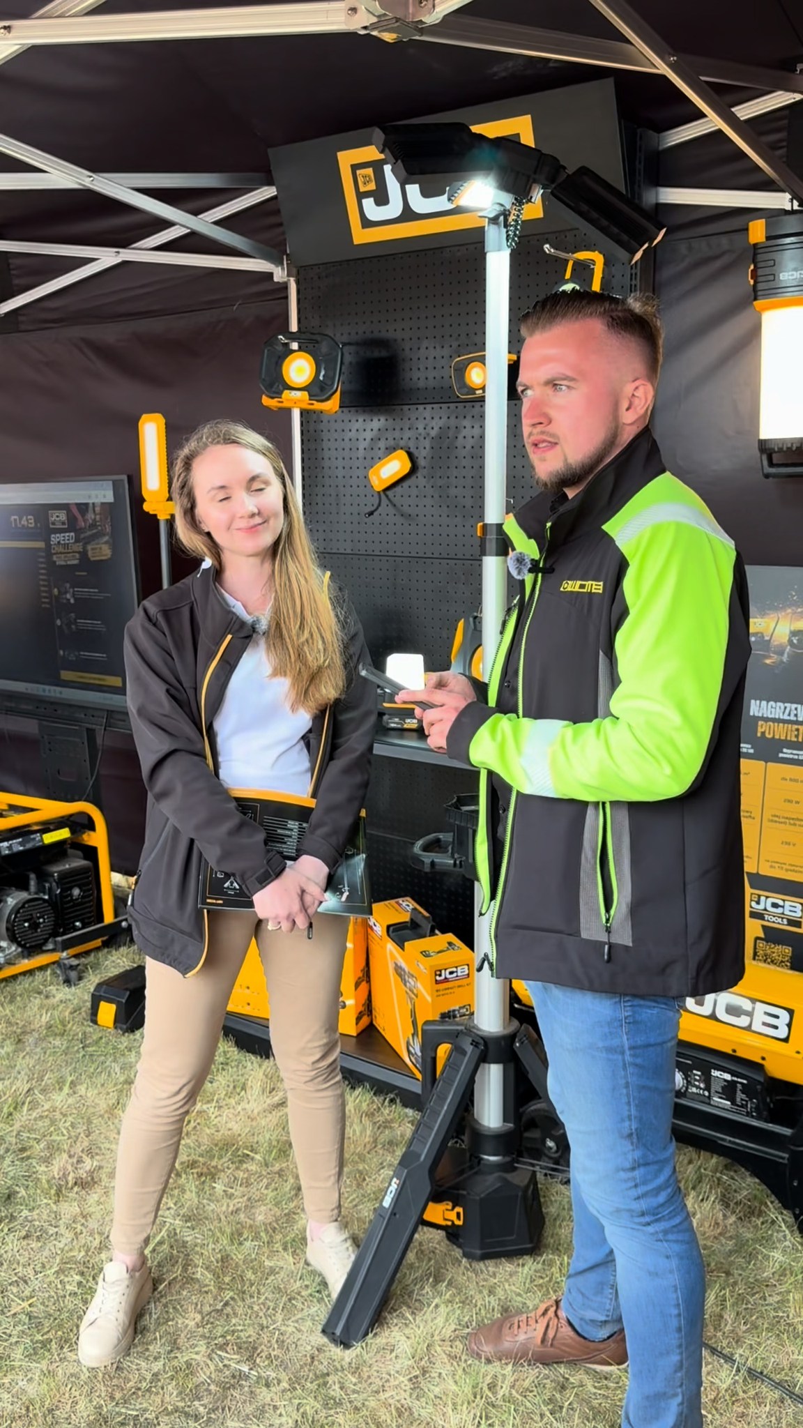 Anúncio de JCB Tools Polska