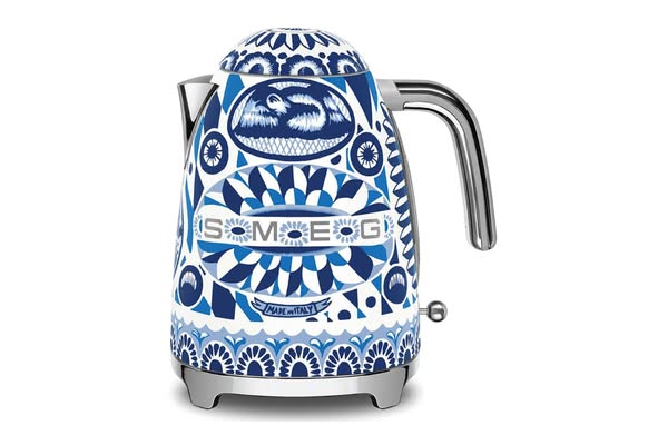 Smeg Dolce & Gabbana 50's Style 1.7L Blu Mediterraneo Electric Kettle | KLF03DGBUK | Blue