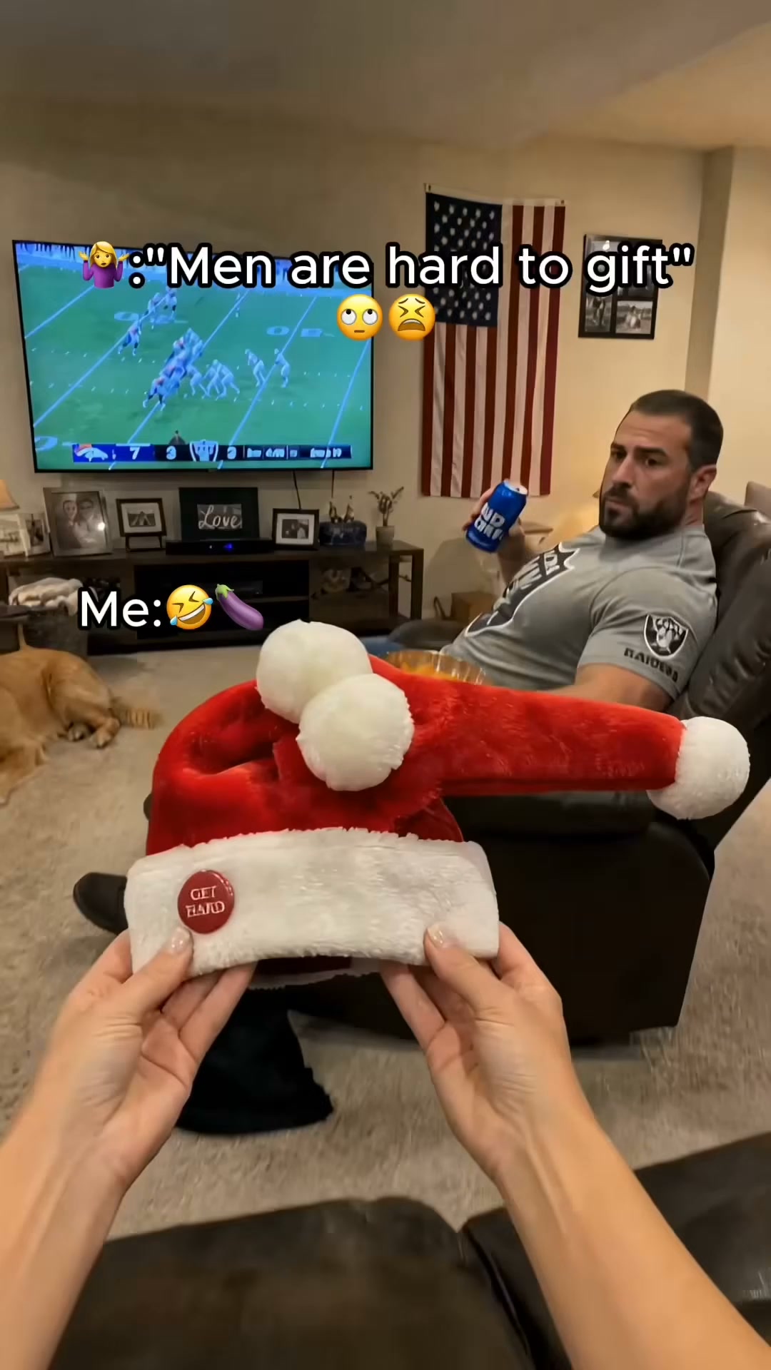 Electric Swinging Santa Hat