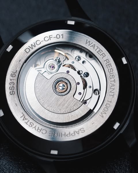 Anúncio de DIY Watch Club