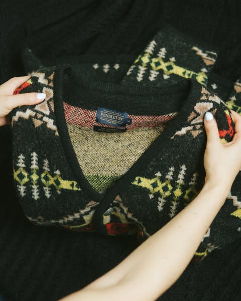 Cosy Cardigan - Four Corners