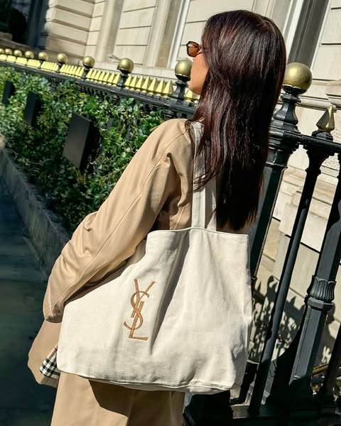Authentic Vintage Clothing & Accessories