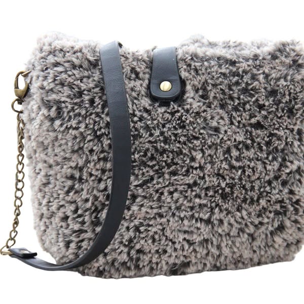 GRATIS mönster för Virkning, Fur Lux Bags