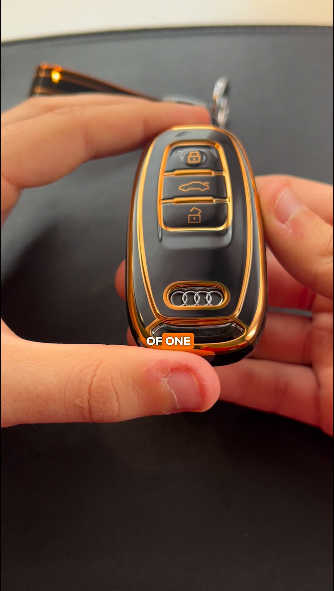 Anúncio de Exclusive Keys