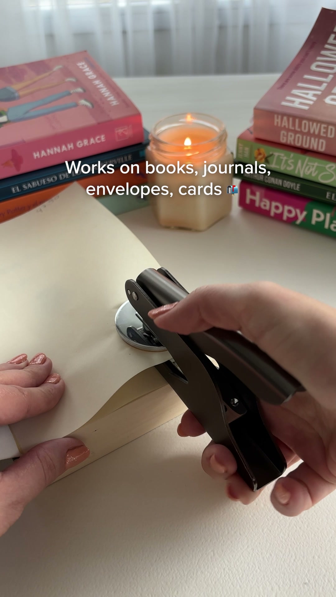 30% OFF: The Perfect Book Lover Gift
