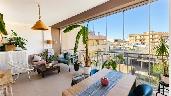 Anúncio de Visiting Puglia