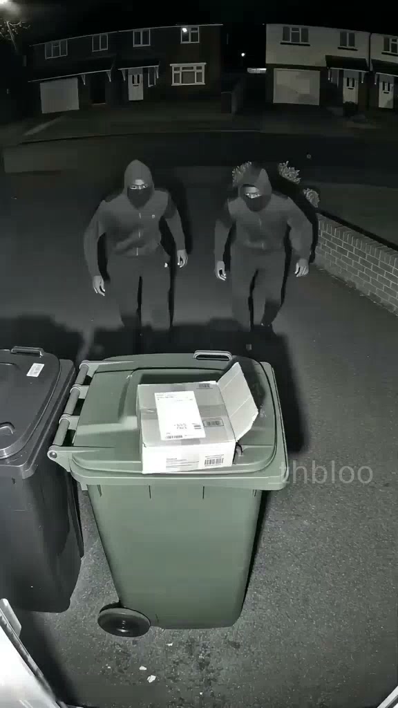 Anúncio de Thbloo us