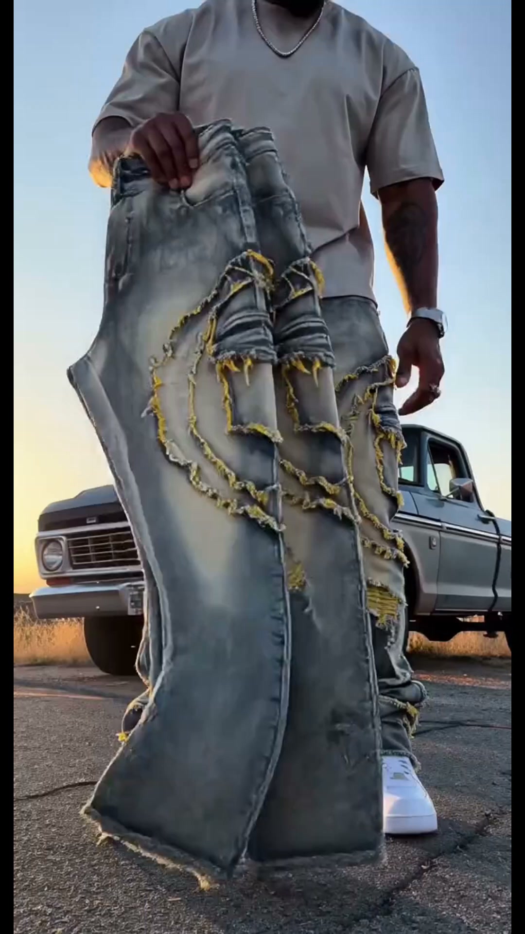 Curved Frayed Stitching Distressed Stacked Hip Hop Denim Pants