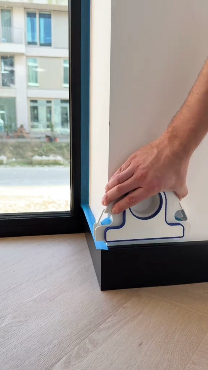 High-efficiency Painter Masking Tape Applicator