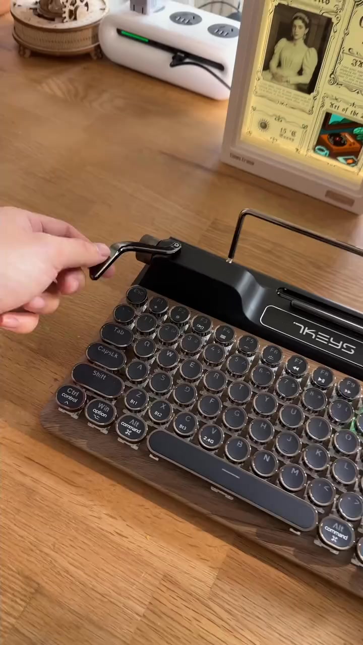 Retro Typewriter Keyboard