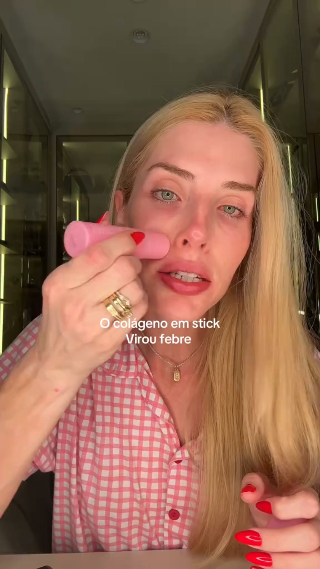 Pele com um glow instantâneo e um toque de luxo!