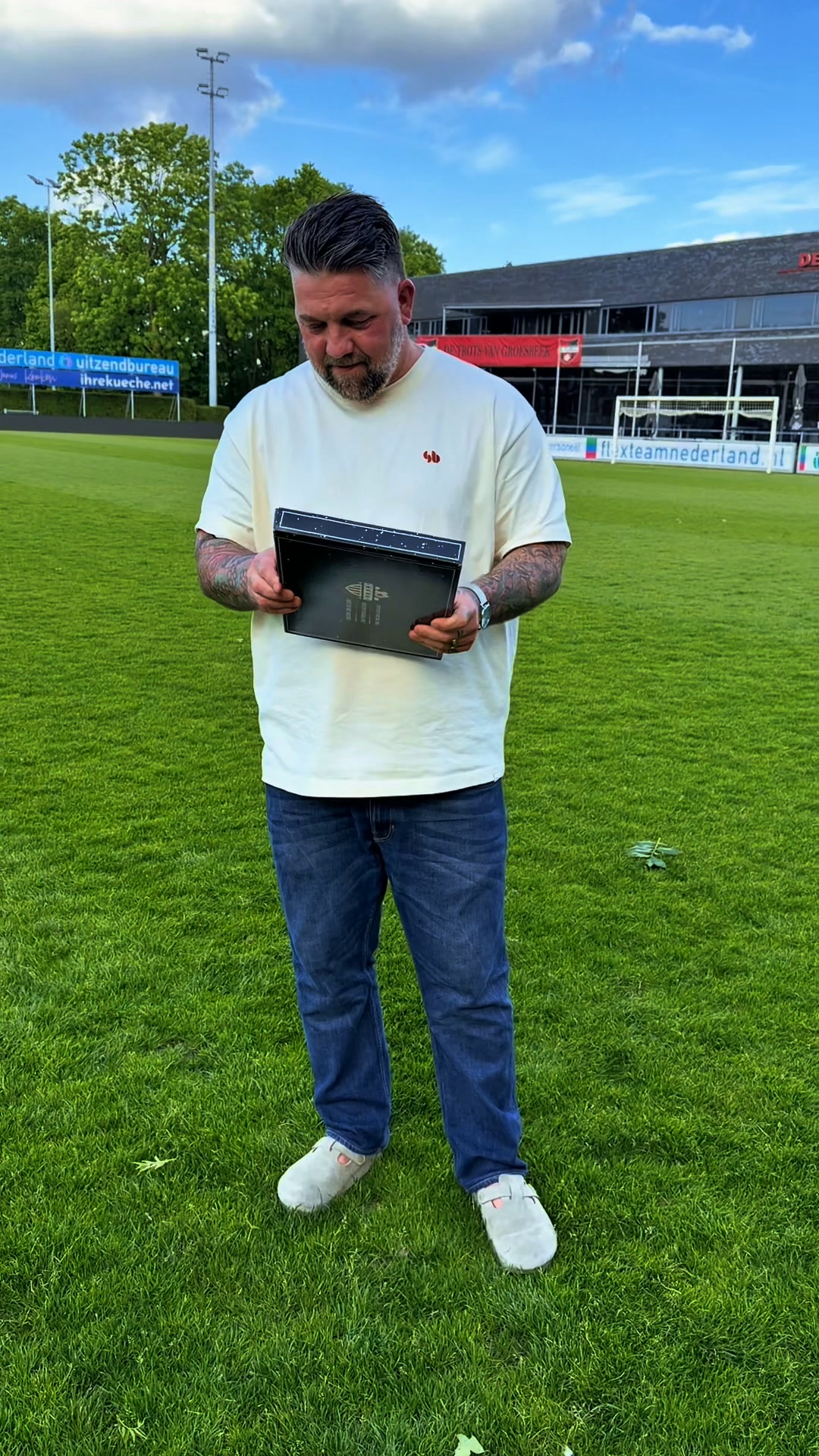 Bestel nu jouw Mystery Voetbal Box