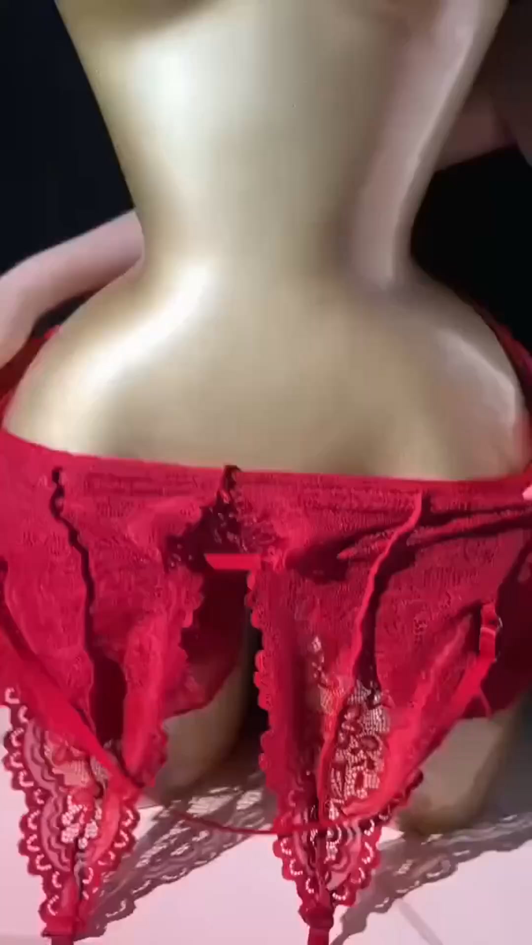 Pigiama in pizzo Lisa: €29,95 invece di €59,95