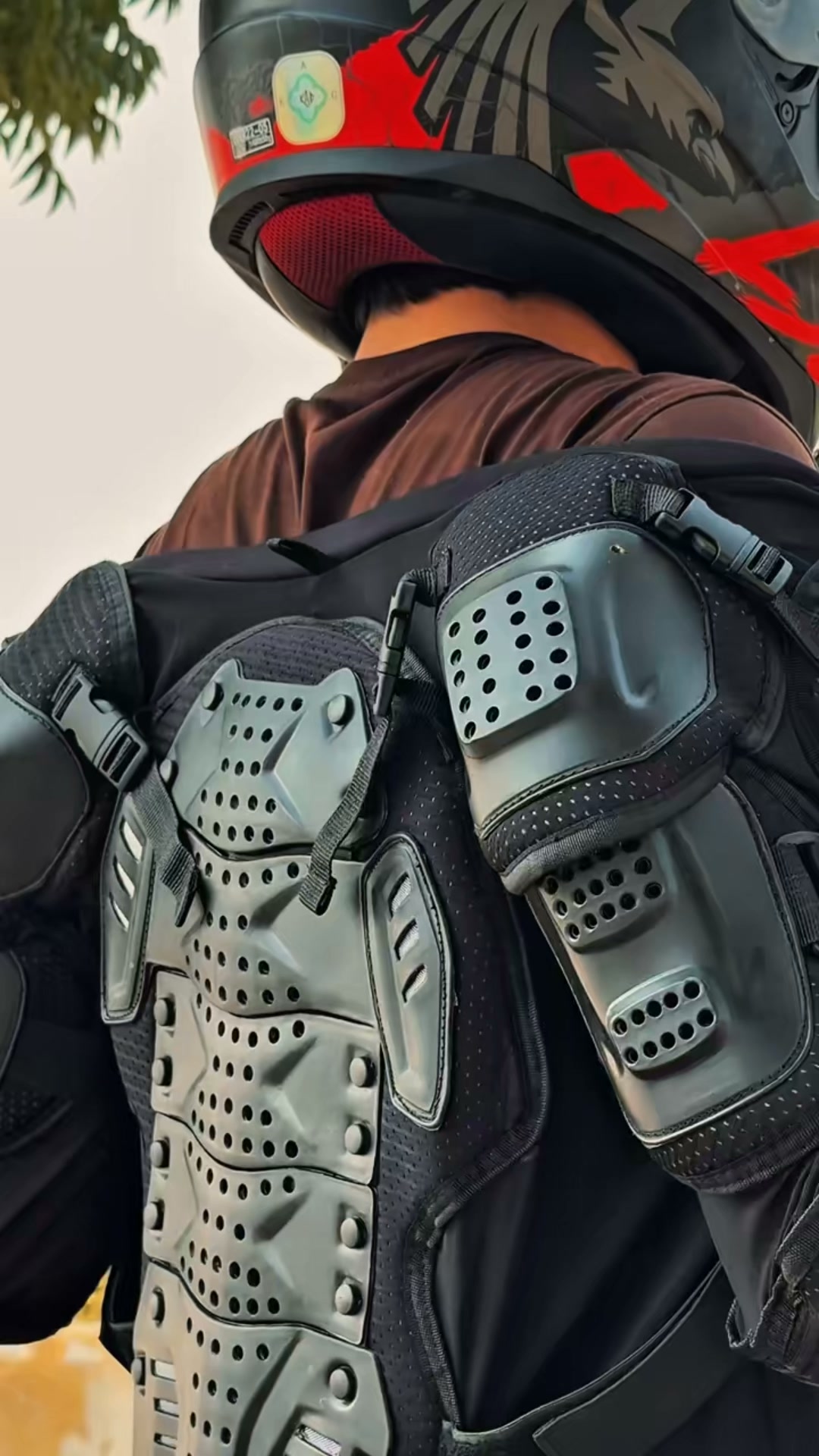 Full-Body Protection in Sizes S-5XL