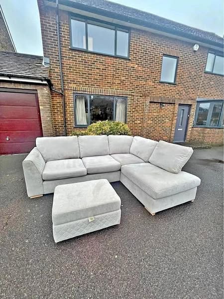 Pay Monthly Sofa No Deposit UK