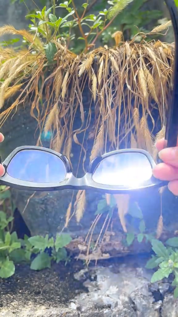 Record everything you experience, without ever pulling out your phone