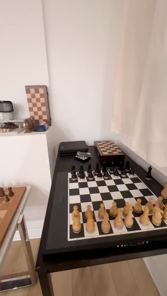 Anúncio de Chessnut