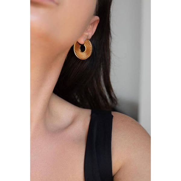 Charlotte Earrings€18