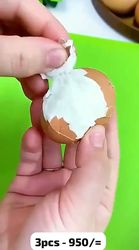 Efficient Egg Cracking Tool