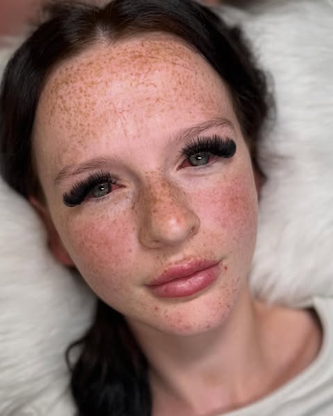 Gemuine Lashes | Obsidian Lash Glue | KissBye Removers