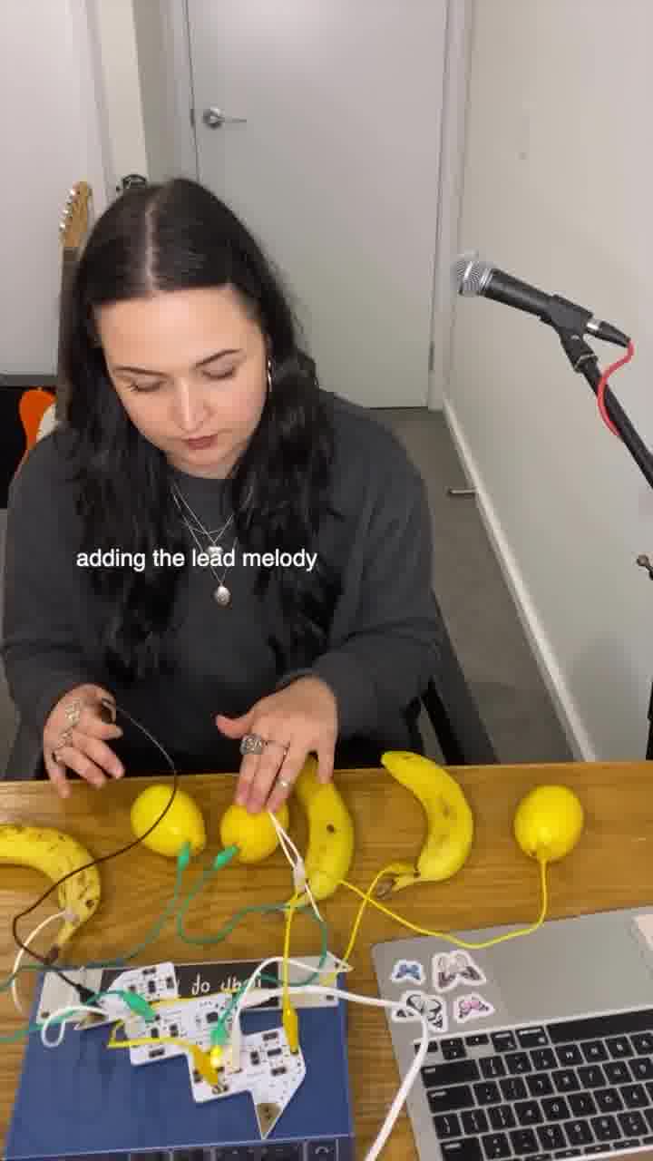 Anúncio de Playtronica