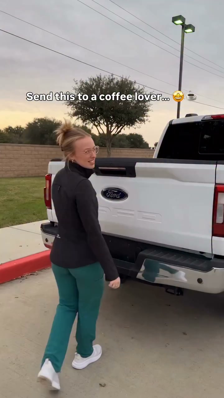 FREE GIFTS TODAY: No Barista Skills Needed