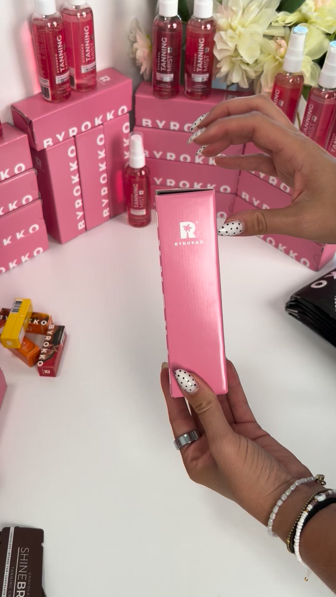 Spray. Sleep. Glow.