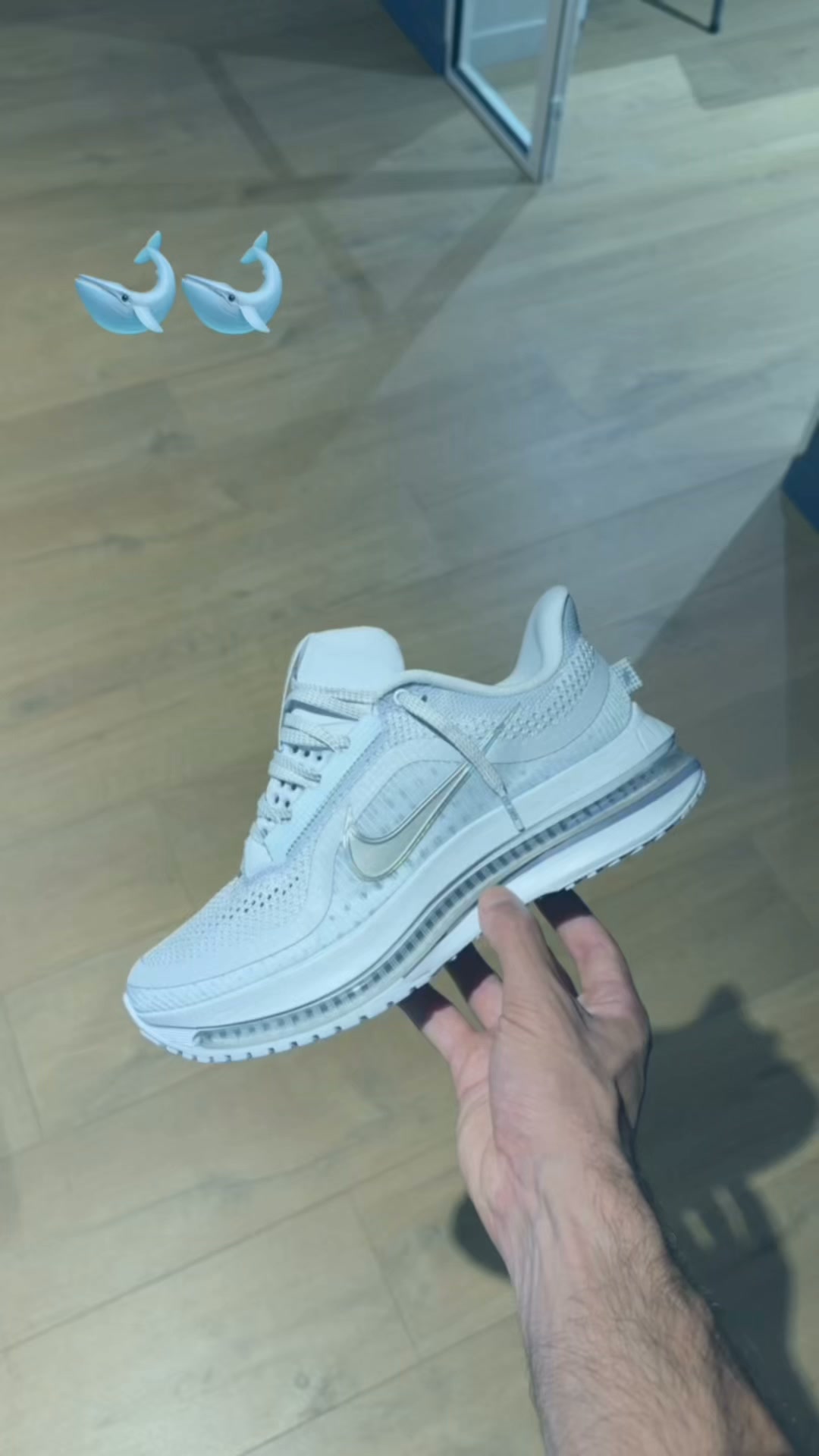 Premium Running Style + 3 Free Socks