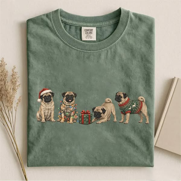 Pug Christmas T-shirt