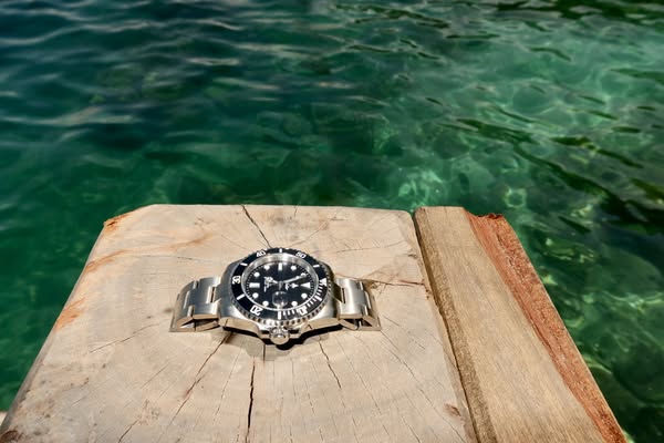 10% Off Your Next Watch - Free International Shipping
