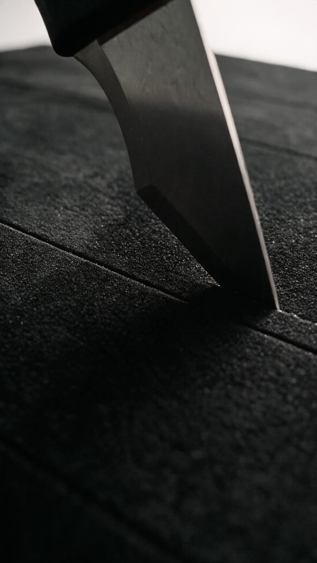Alcantara® italien. Ajustement parfait.