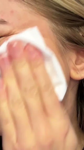 Pehmeä ja hoidettu iho oikeanlaisella puhdistustuotteella