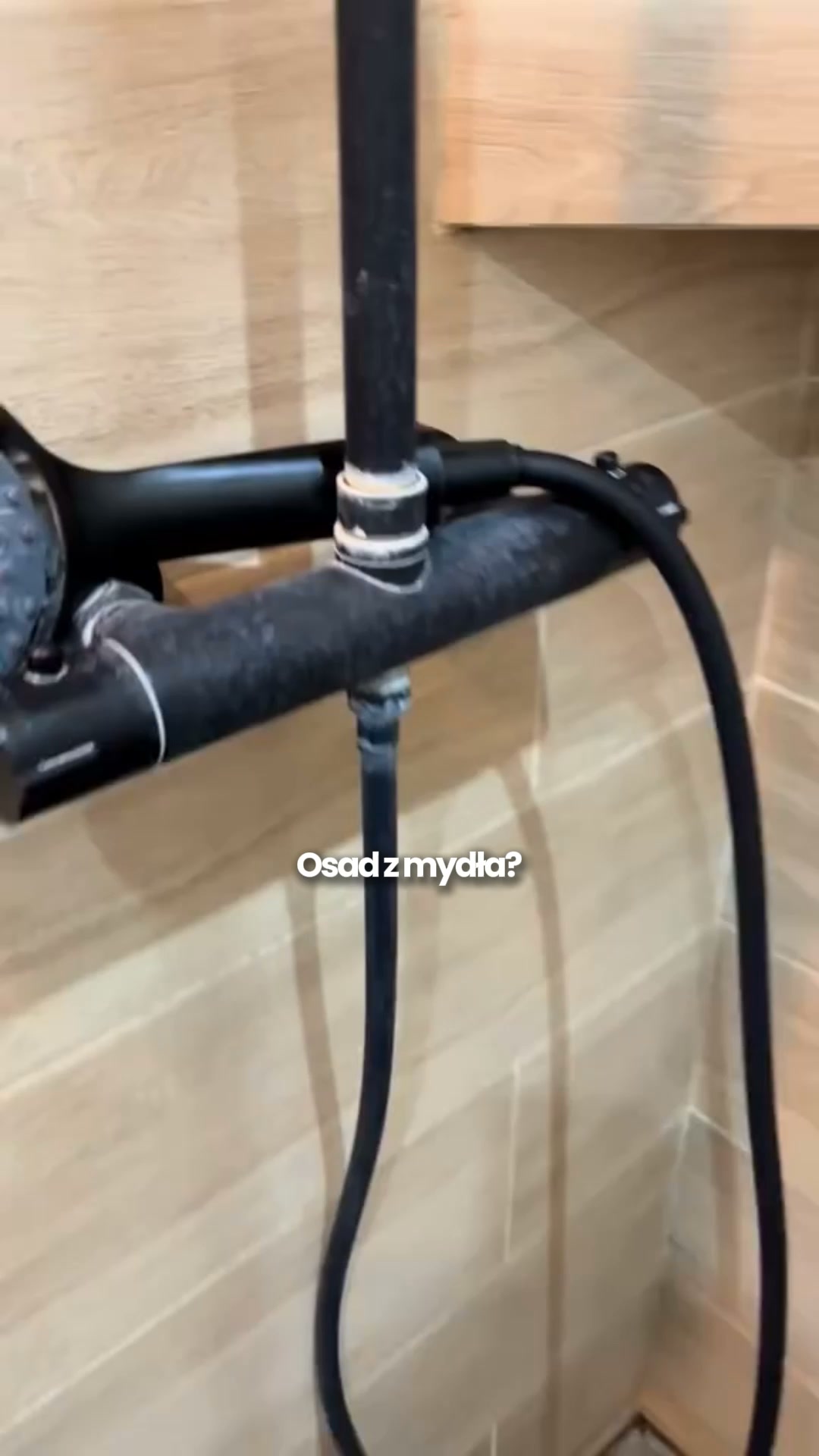 Jedno pociągnięcie i łazienka lśni