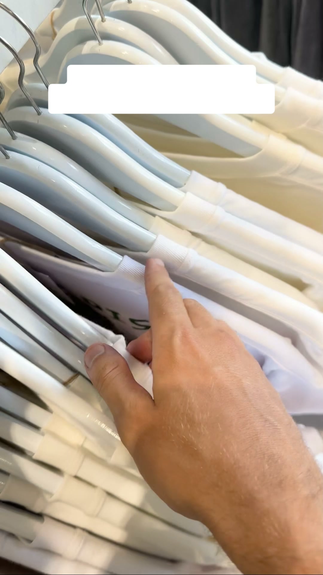 Anúncio de Men's Best Basics