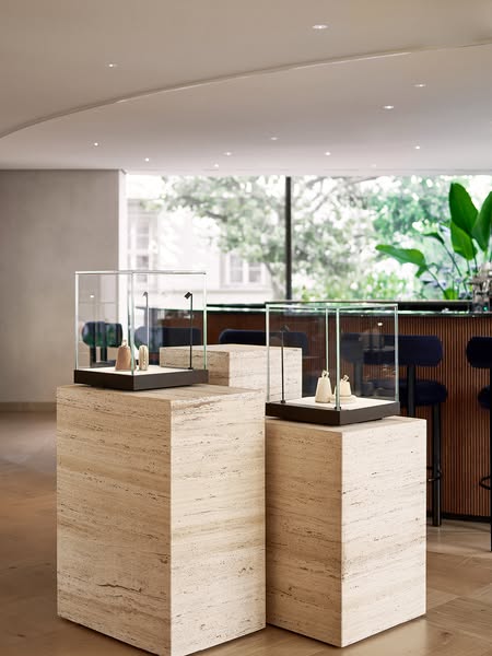 Jeweller Kutter | Retail lighting | XAL