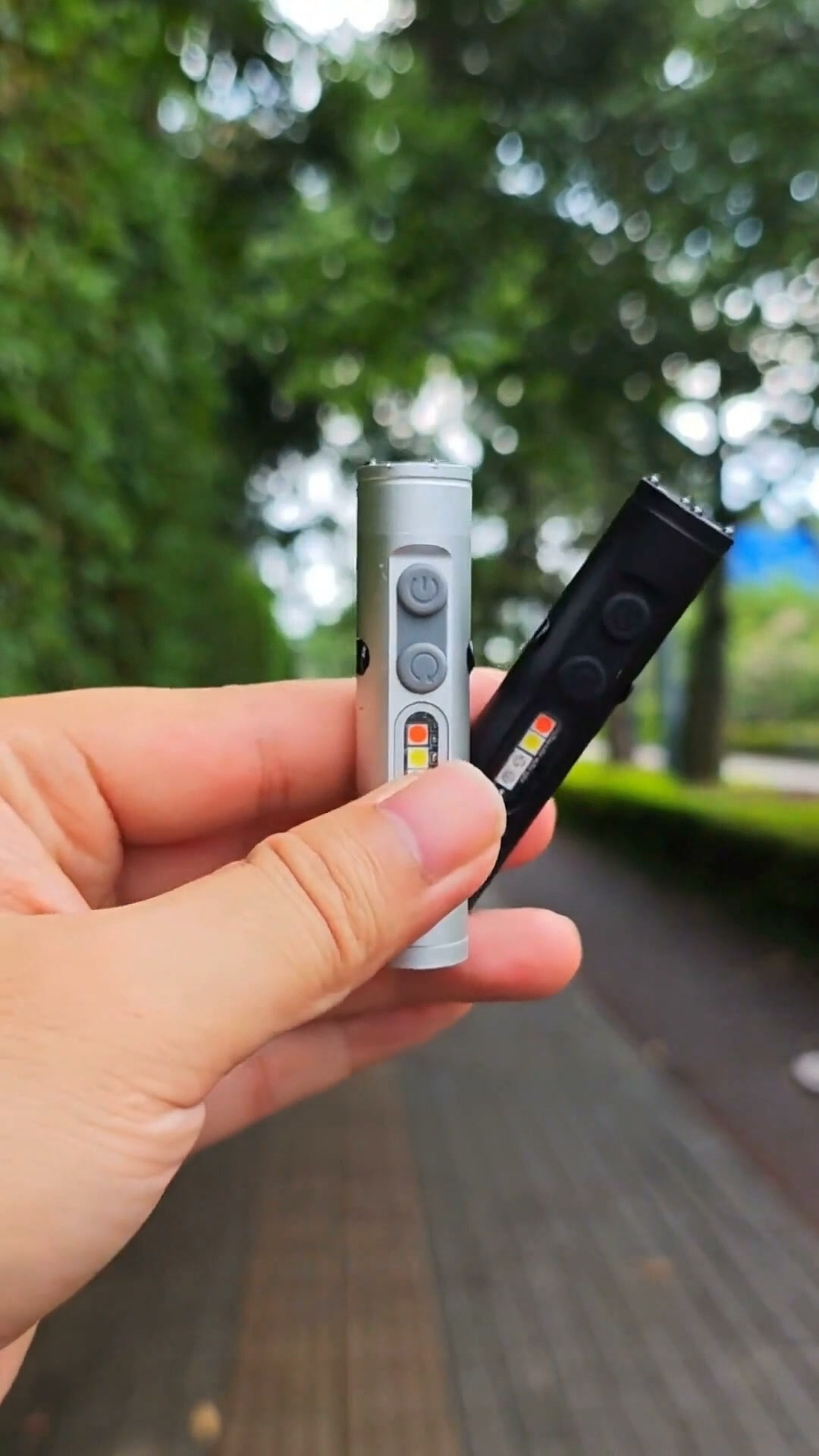 Your Everyday Carry Flashlight