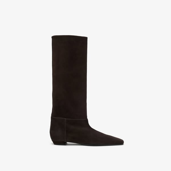 Trap Flat Boots in Kidsuede
