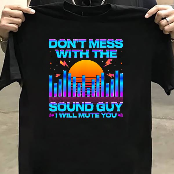 Loud Colors. Quiet Mic.