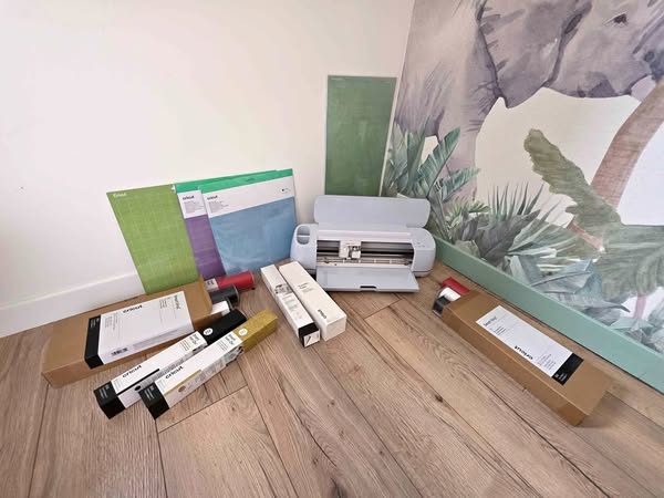 Read if you own a Cricut (this helps)