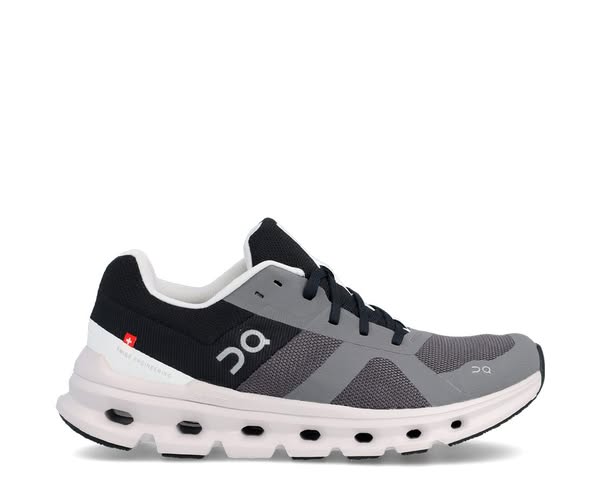 On Cloudrunner | €159.90