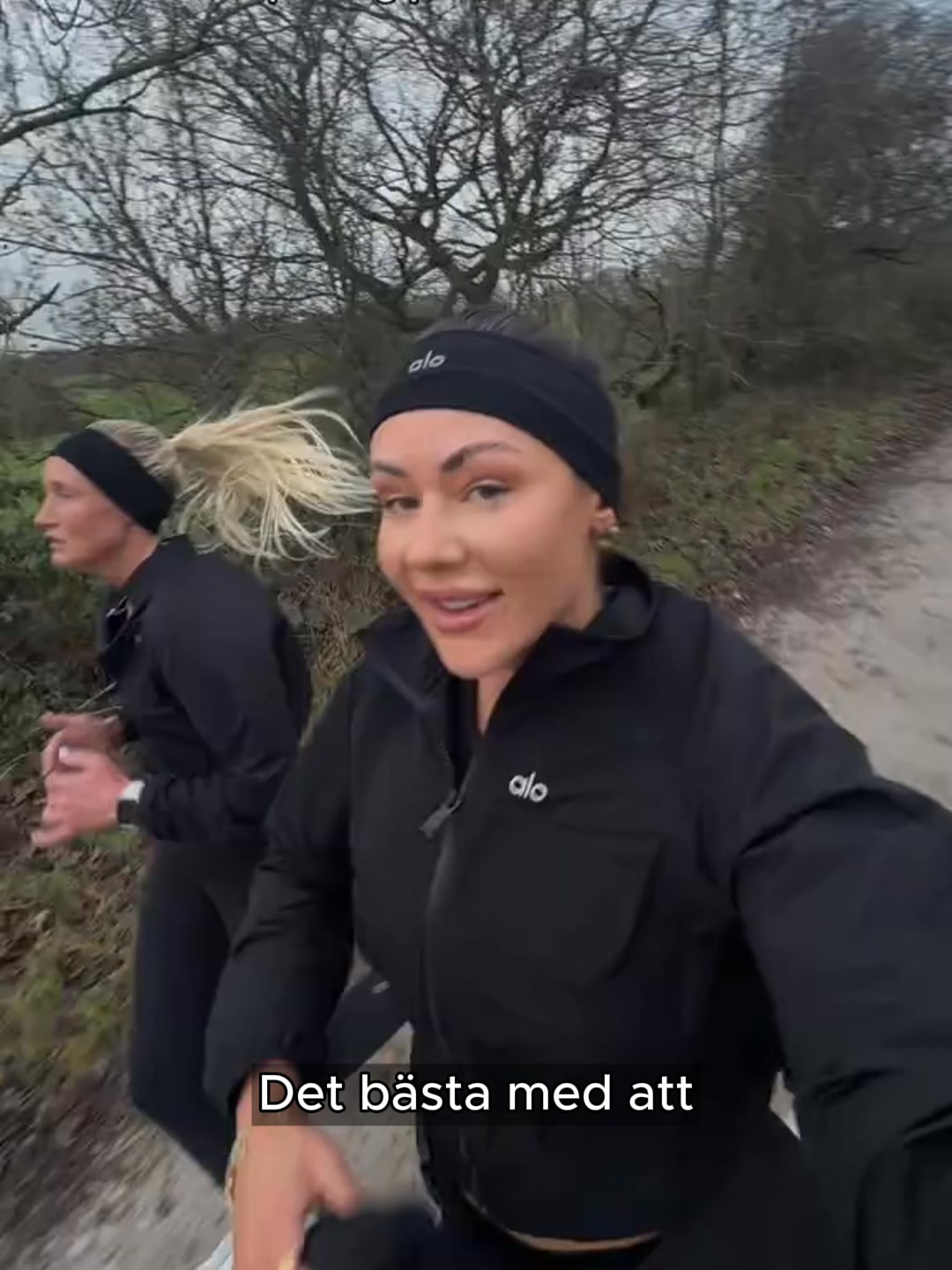 Håller fotleden stabil