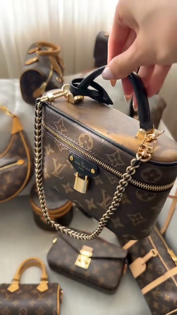 Elegant Bags for Every Occasion