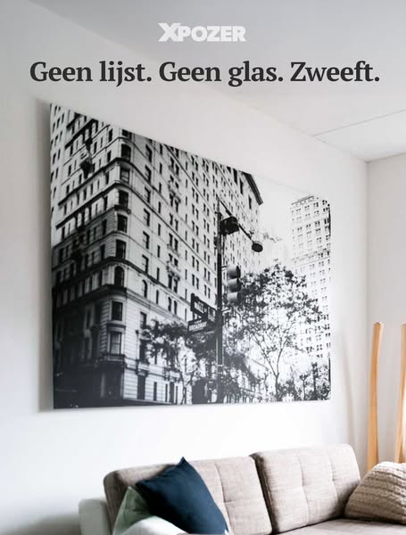 Geen Lijst. Geen Glas. Zweeft.