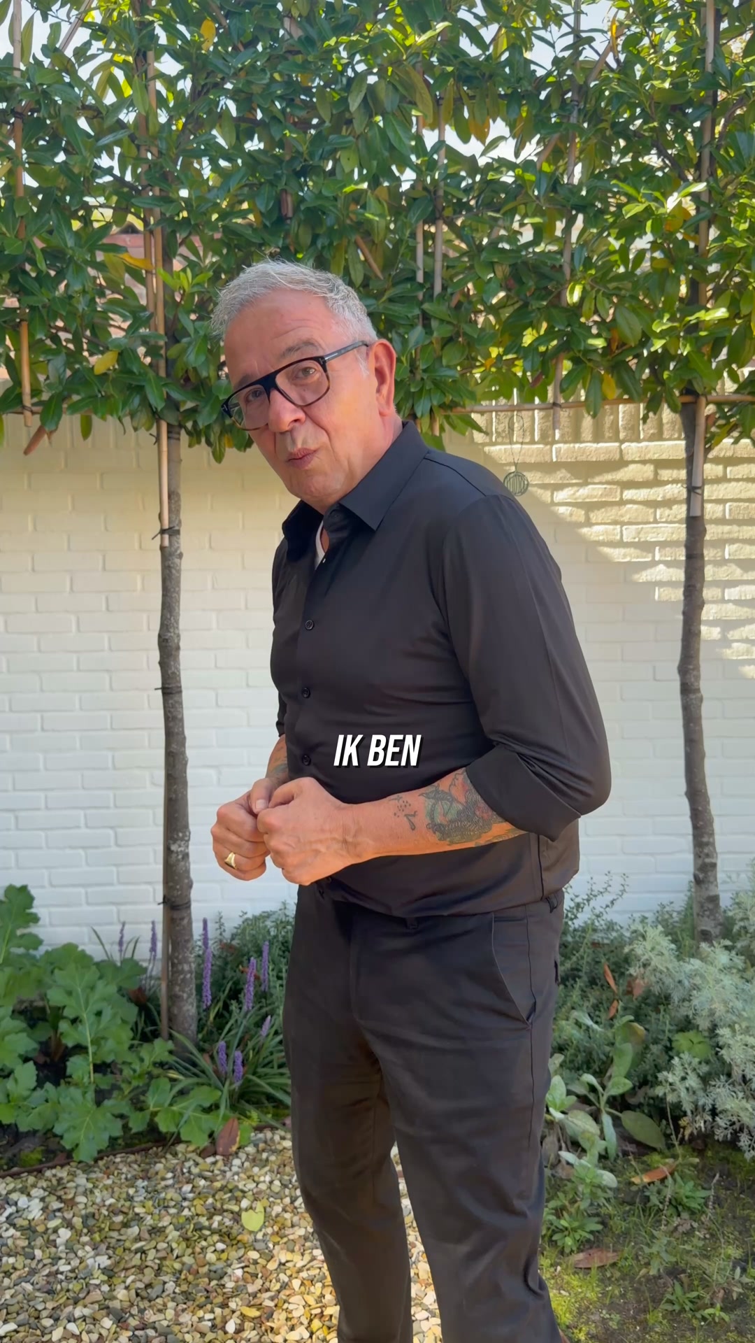 "Ik ben altijd onderweg." — Dan is dit jouw overhemd.