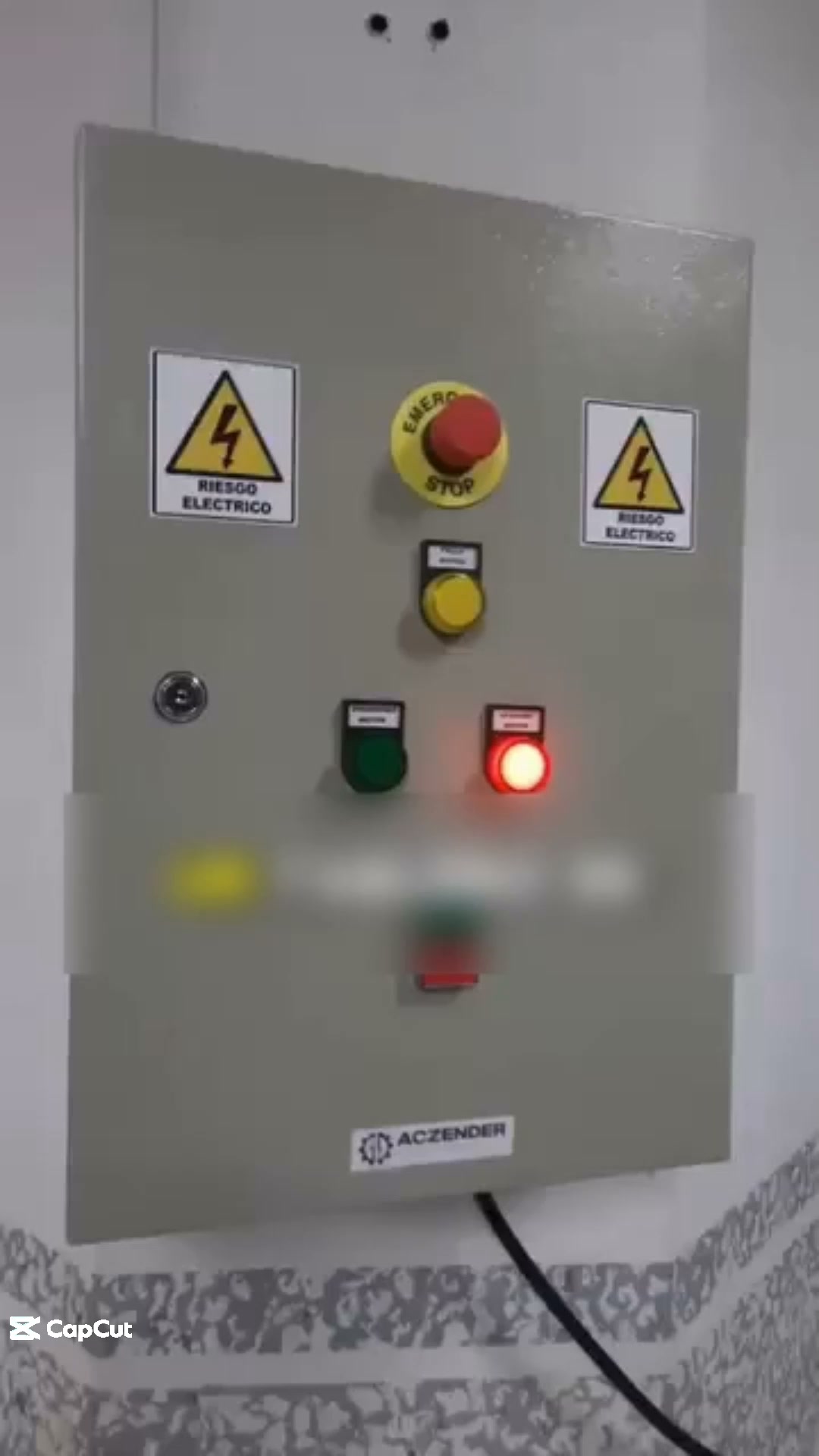 Il tuo elettricista conta sul fatto che tu non capisca niente