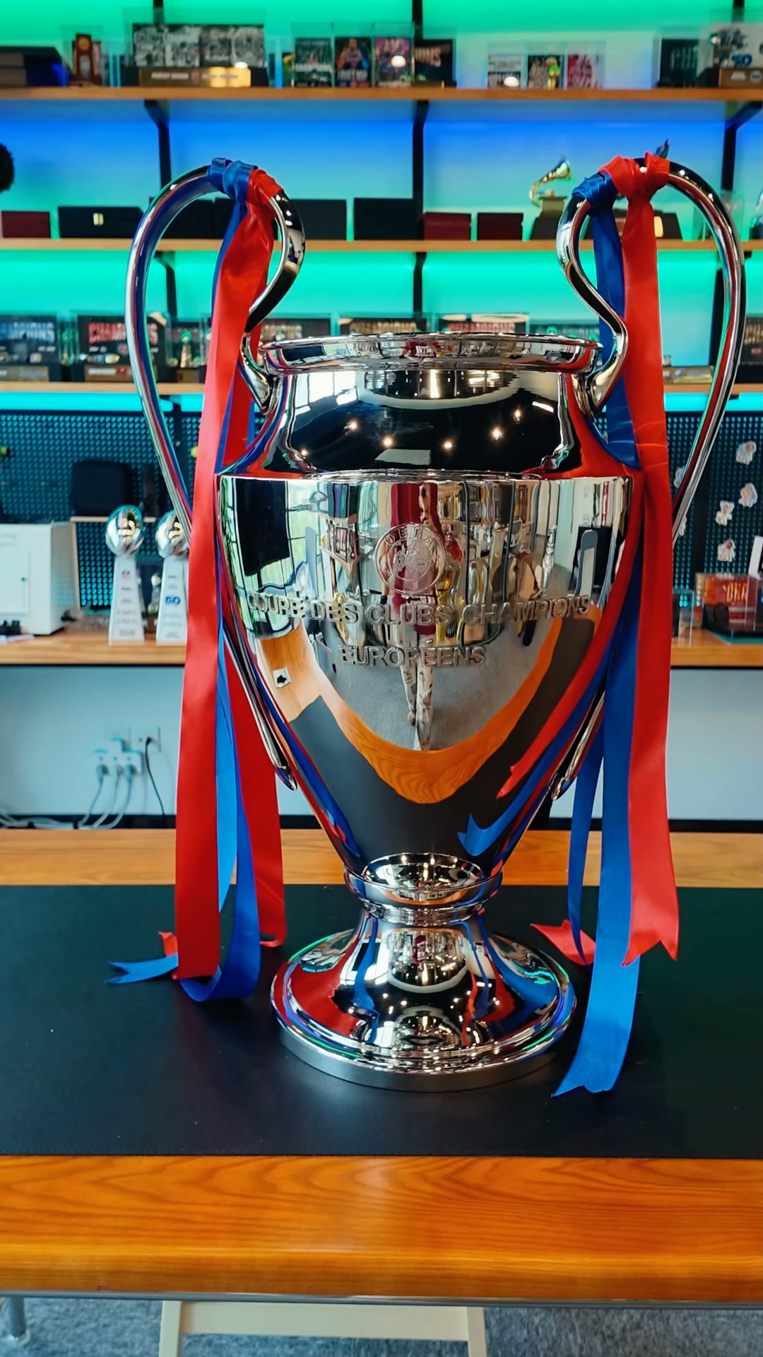 Anúncio de TrophyMaster Enterprises
