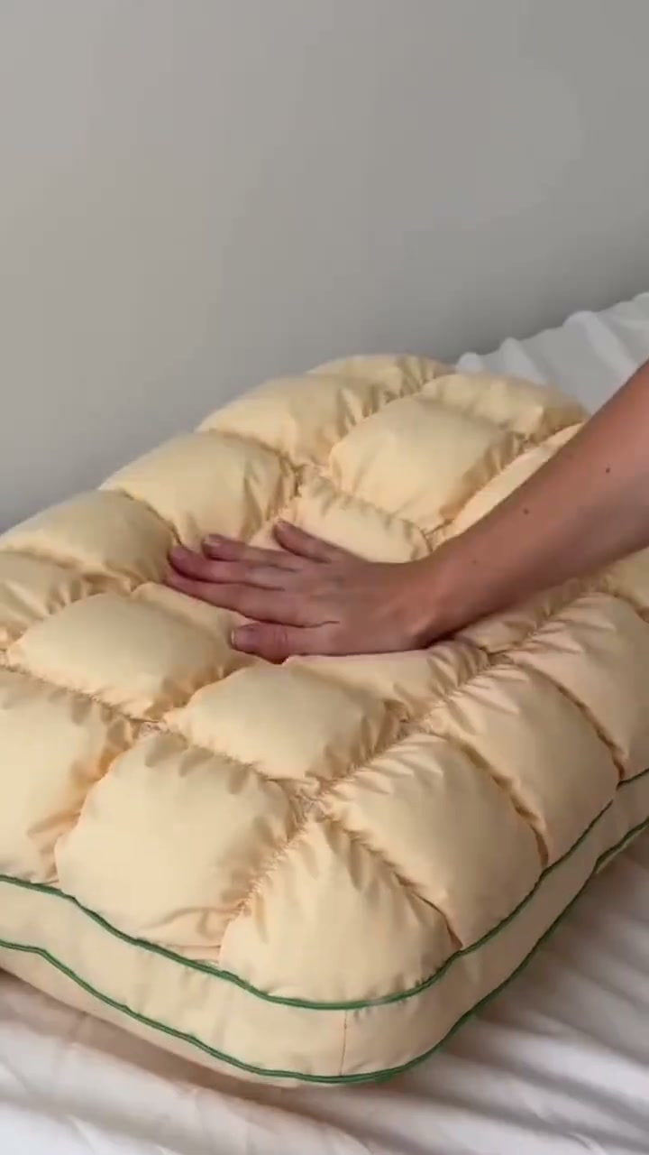 Still sleeping on a pillow designed like it’s 1995?